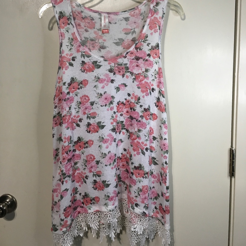 XL No Boundaries Top